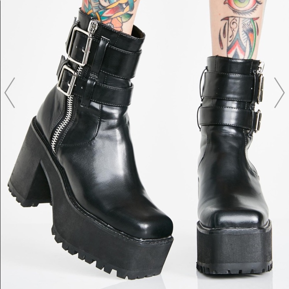 STFU platform moto boots